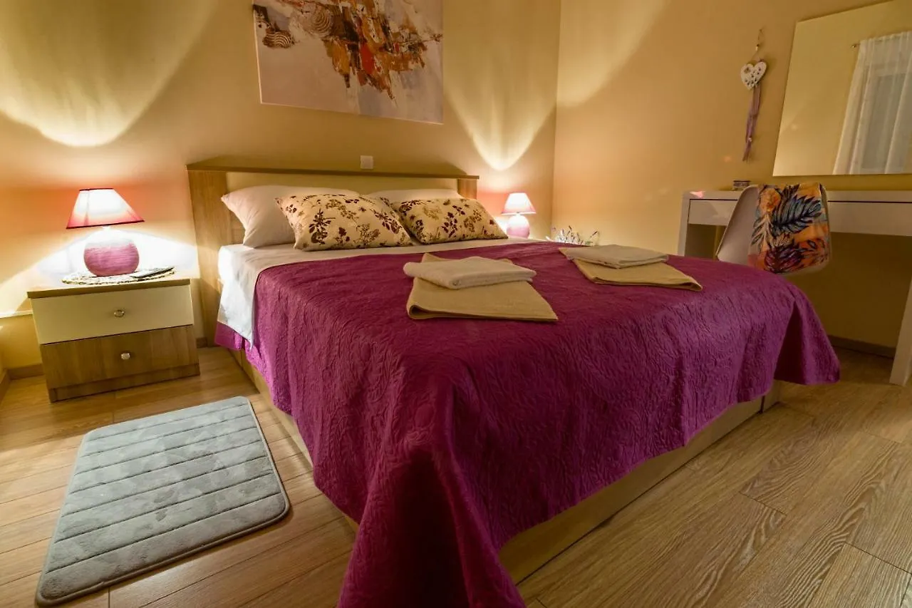 Apartment Maja With Private Pool Sveti Petar