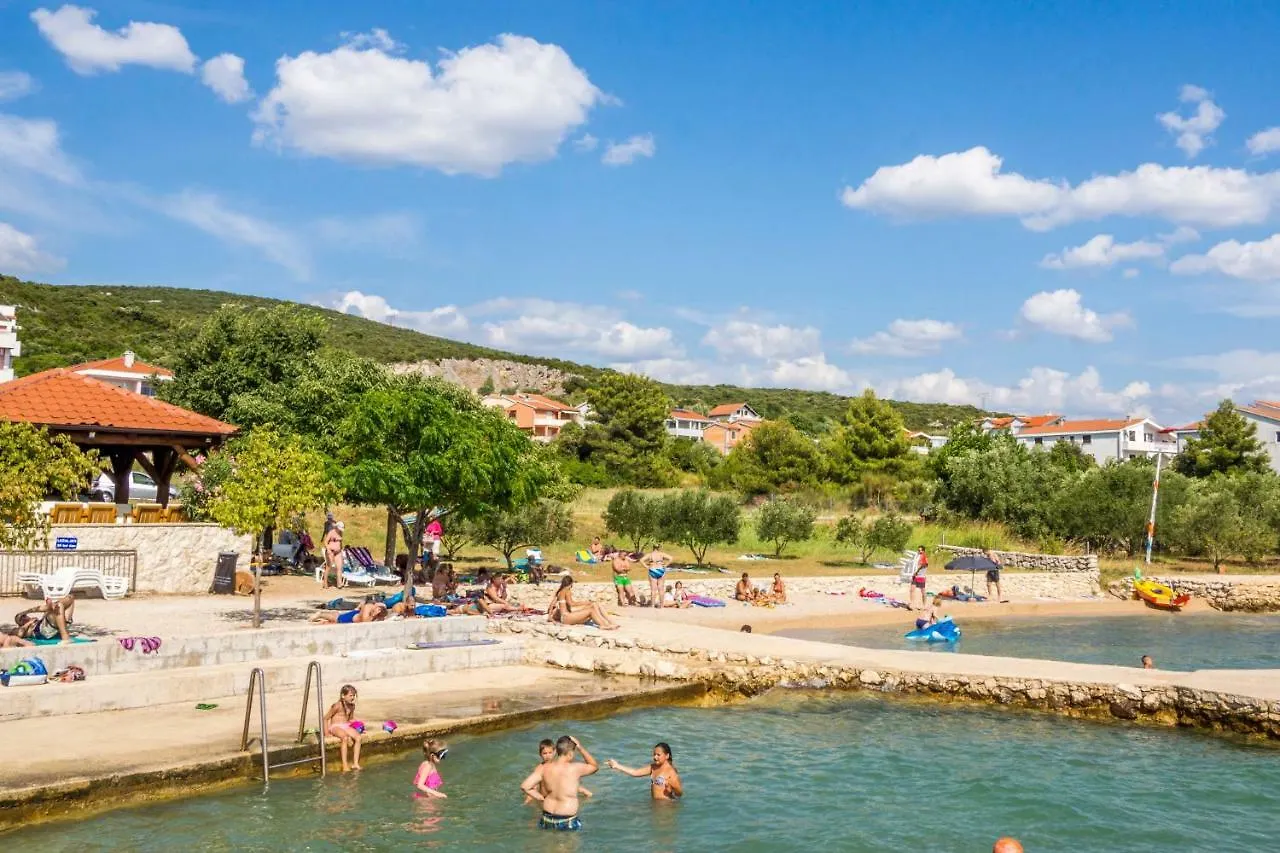 Apartment Maja With Private Pool Sveti Petar  Croatia