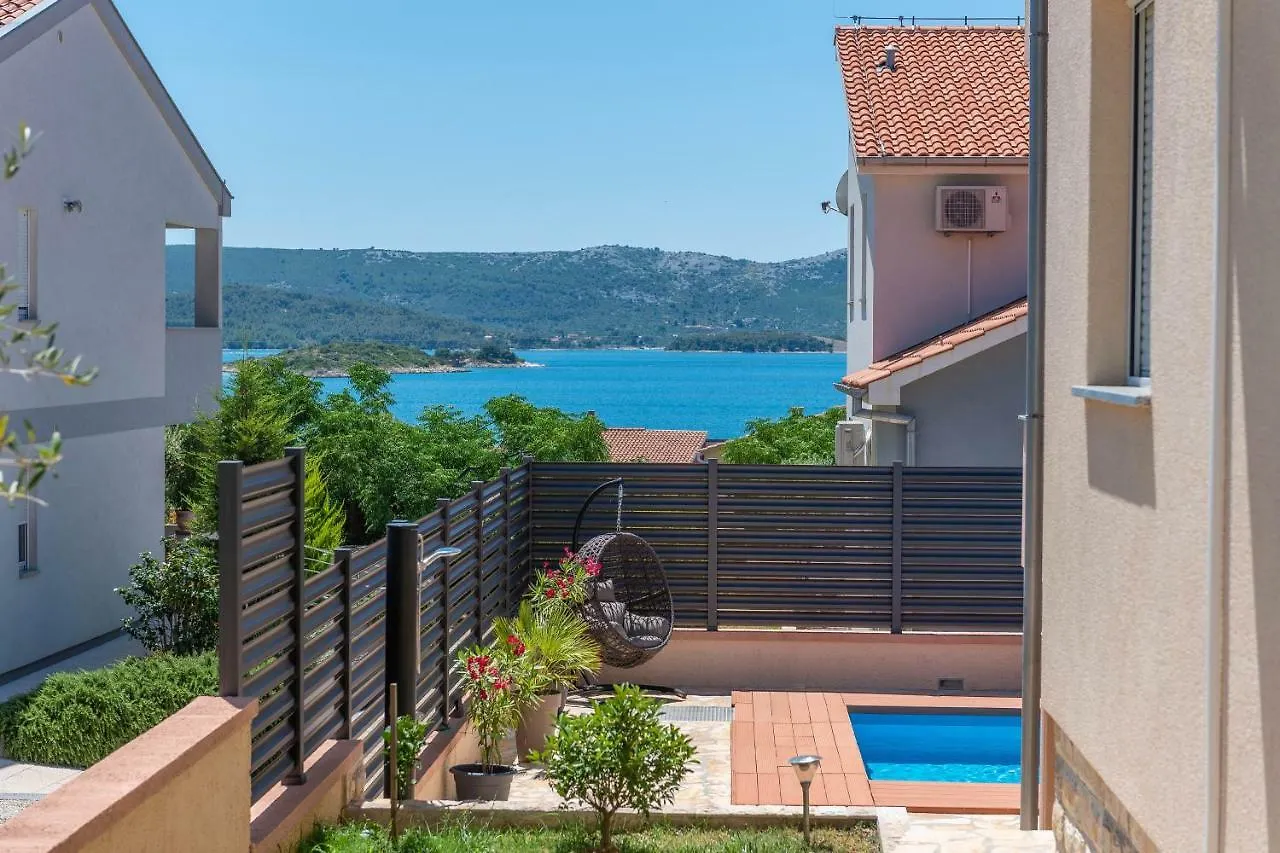 Apartment Maja With Private Pool Sveti Petar