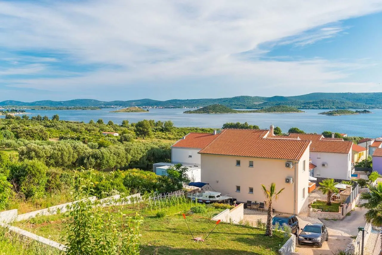 Apartment Maja With Private Pool Sveti Petar