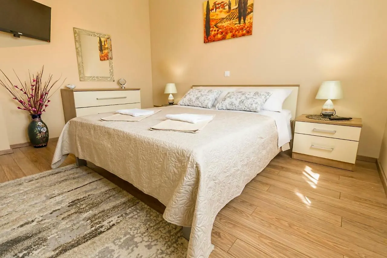 Apartment Maja With Private Pool Sveti Petar   Sveti Petar (Zadar)