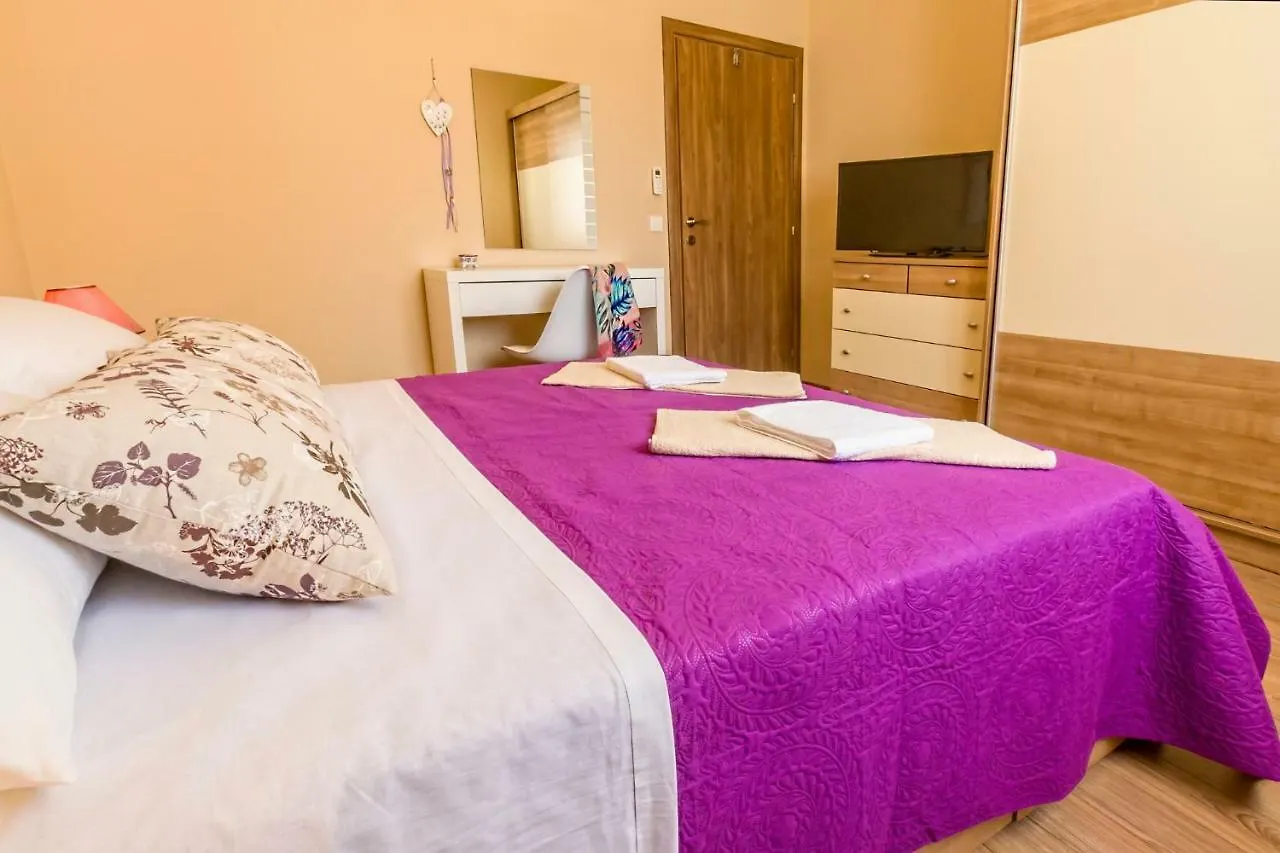 Apartment Maja With Private Pool Sveti Petar