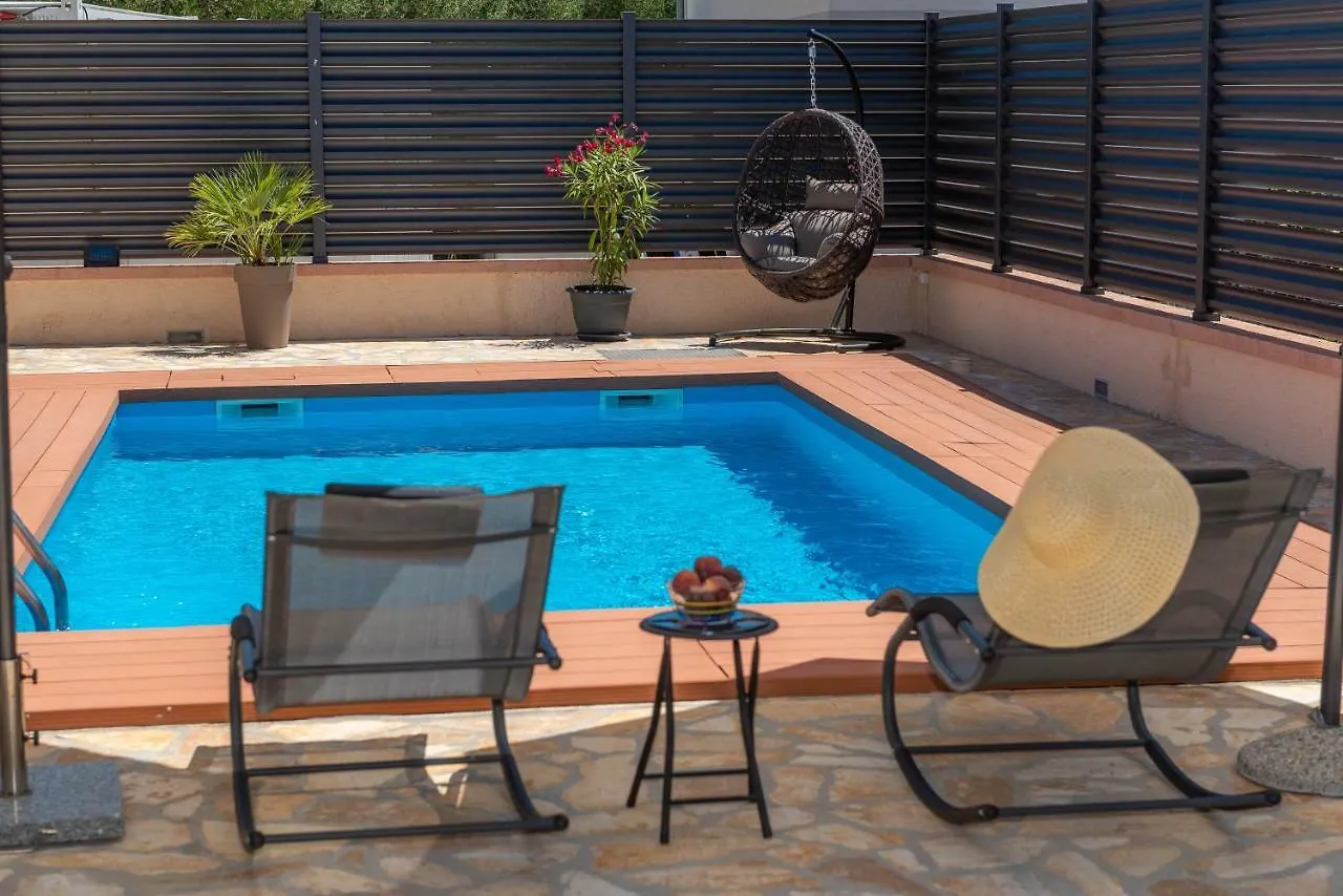 Apartment Maja With Private Pool Sveti Petar  0*, Sveti Petar (Zadar)